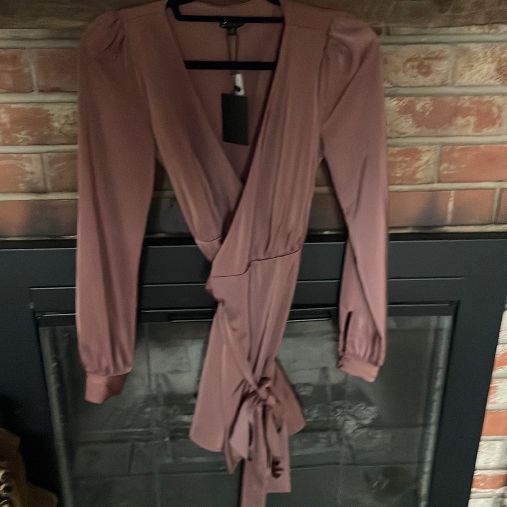 NBD, NWT, size xs, wrap dress (short)
